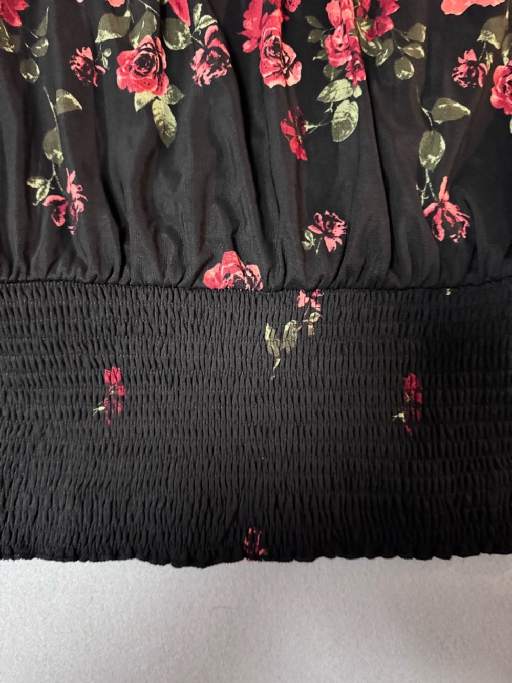 Ember women’s Floral Off-Shoulder Blouse - Picture 3 of 6